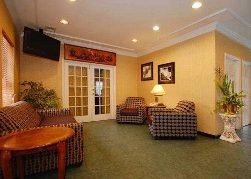 Quality Inn & Suites Lexington Nội địa bức ảnh