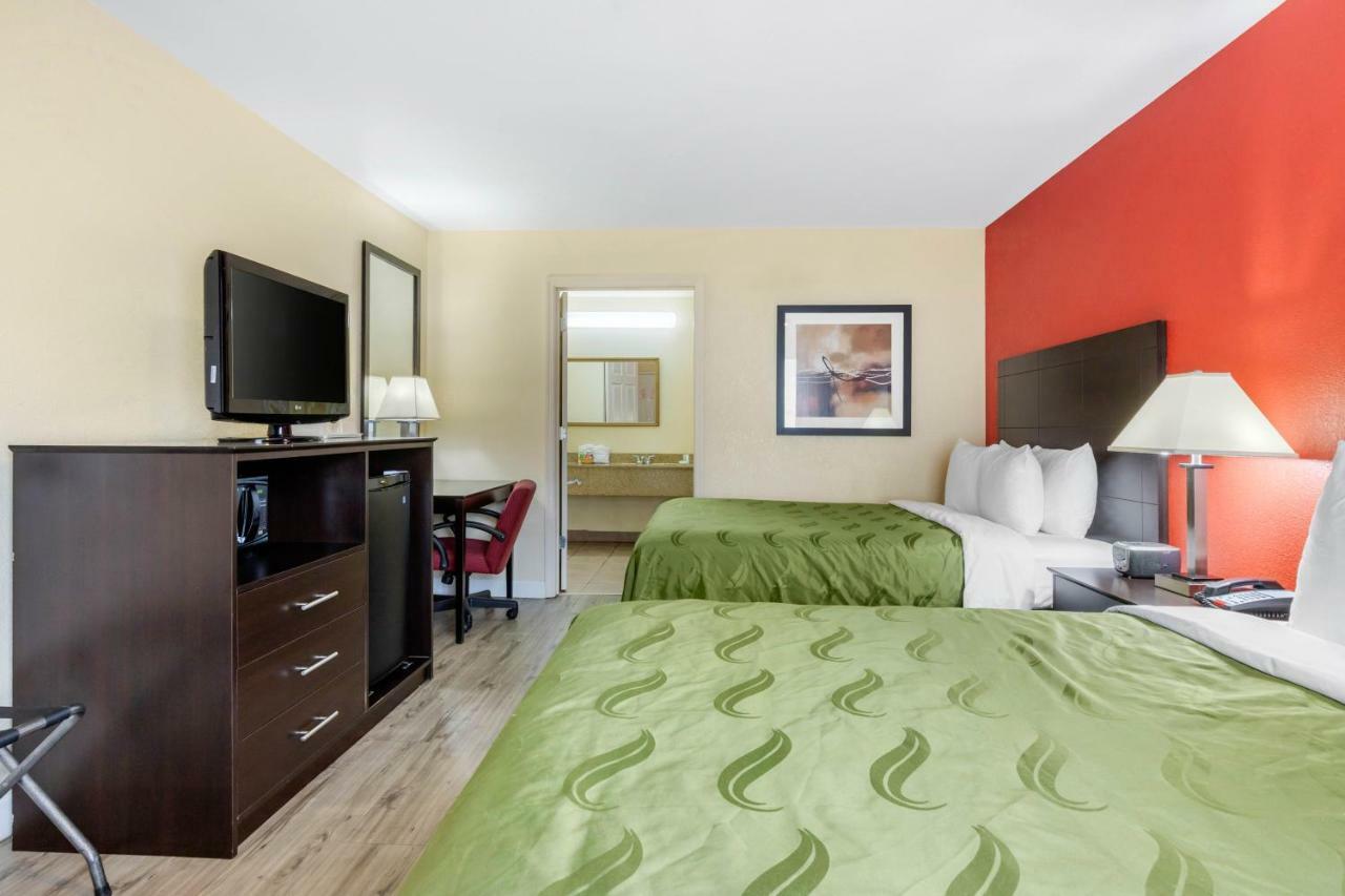 Quality Inn & Suites Lexington Ngoại thất bức ảnh