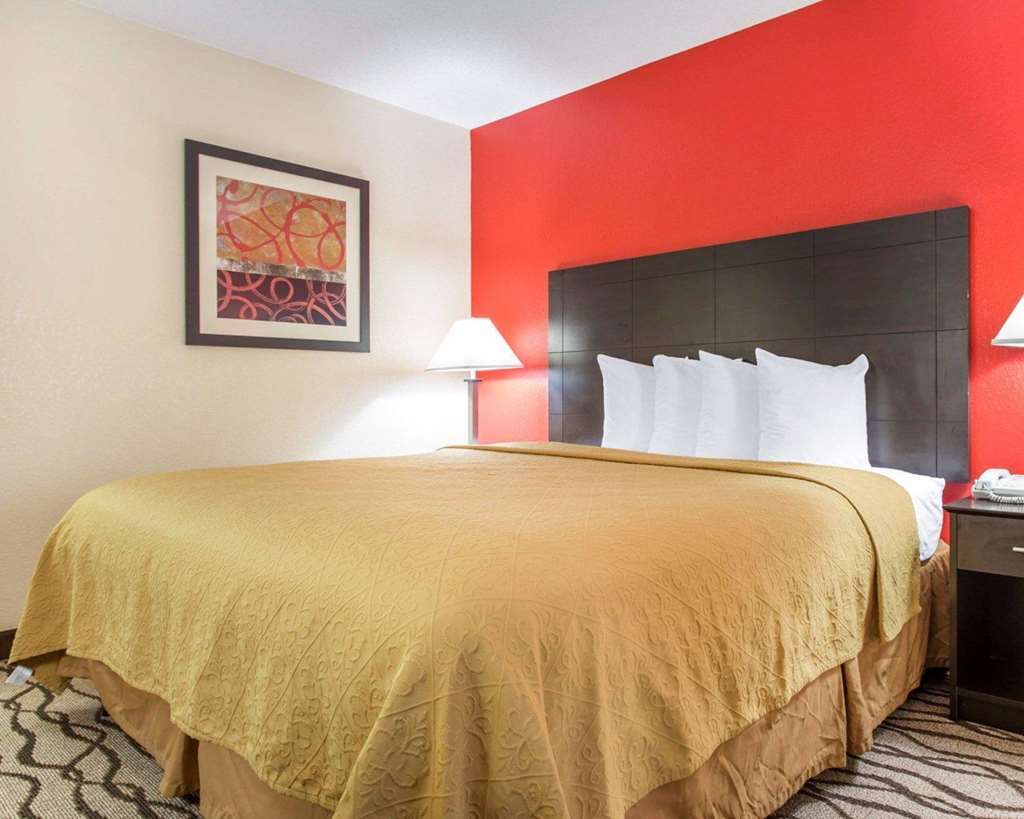 Quality Inn & Suites Lexington Phòng bức ảnh